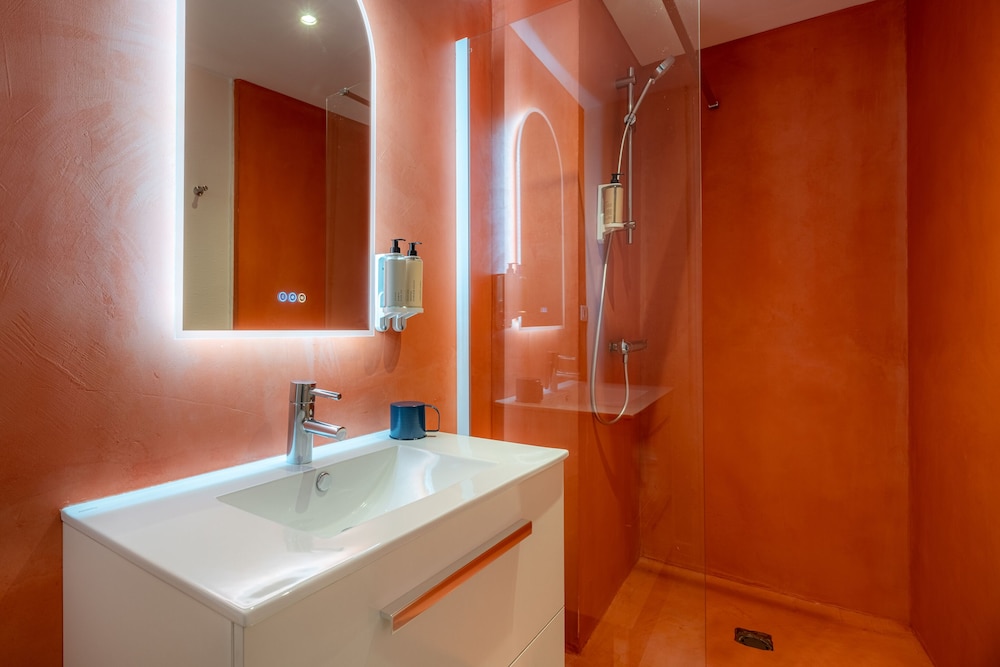 Hotel Madame 46/50