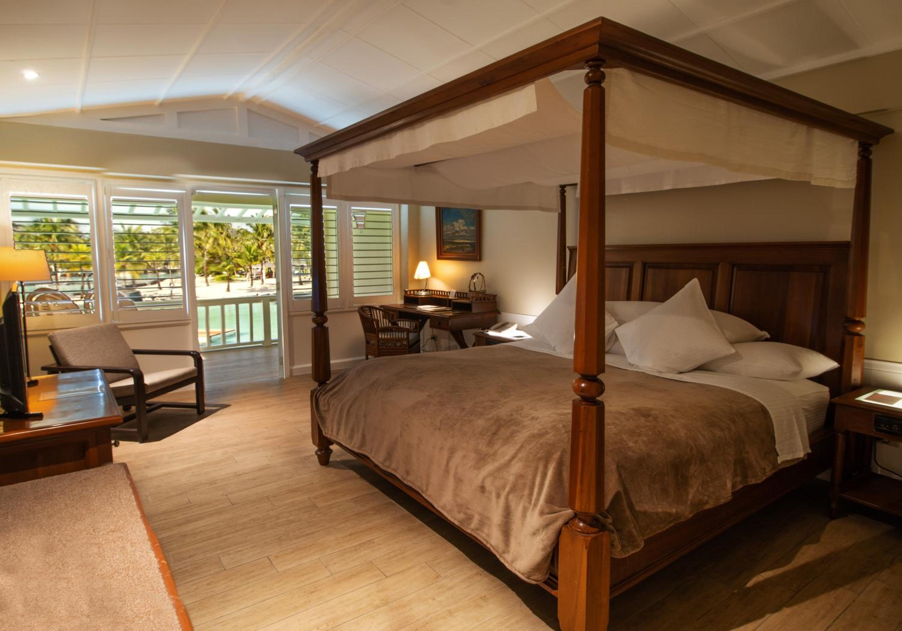 Room, Lagoon View