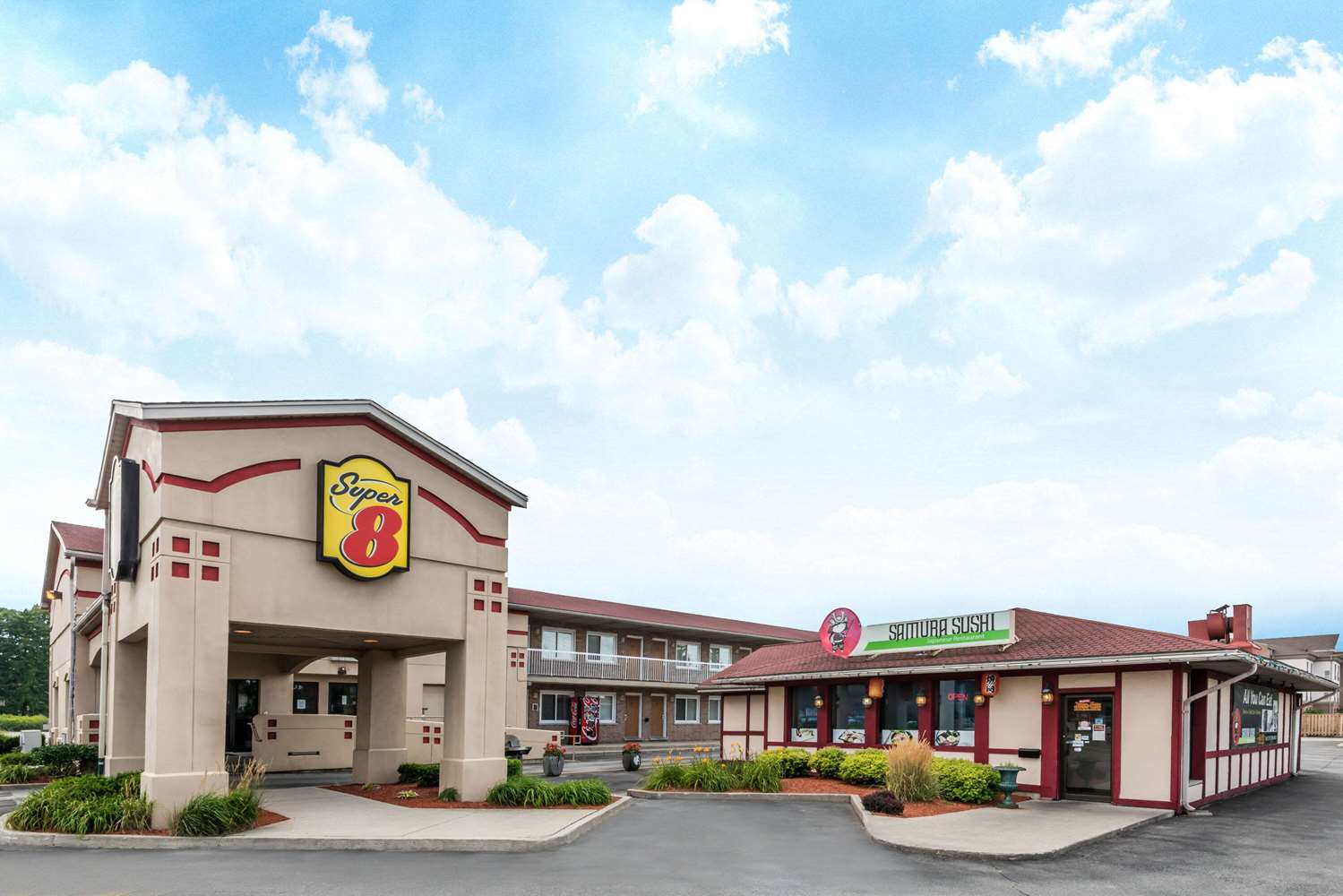 Super 8 By Wyndham Guelph 4/21