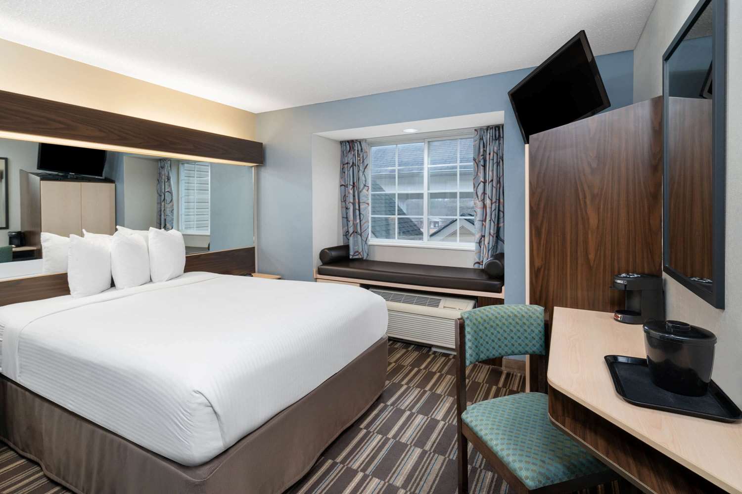 Microtel Inn And Suites Columbus North 2/19