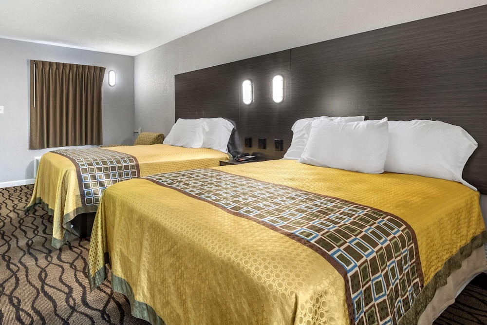 Room, 2 Double Beds, Accessible