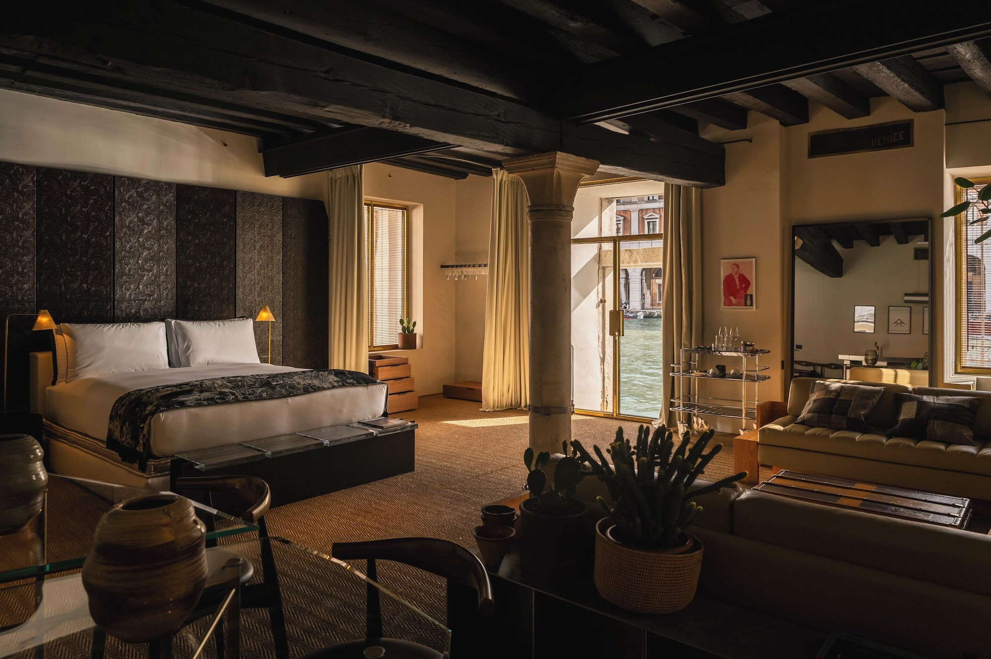 Special, Apartment, King Bed