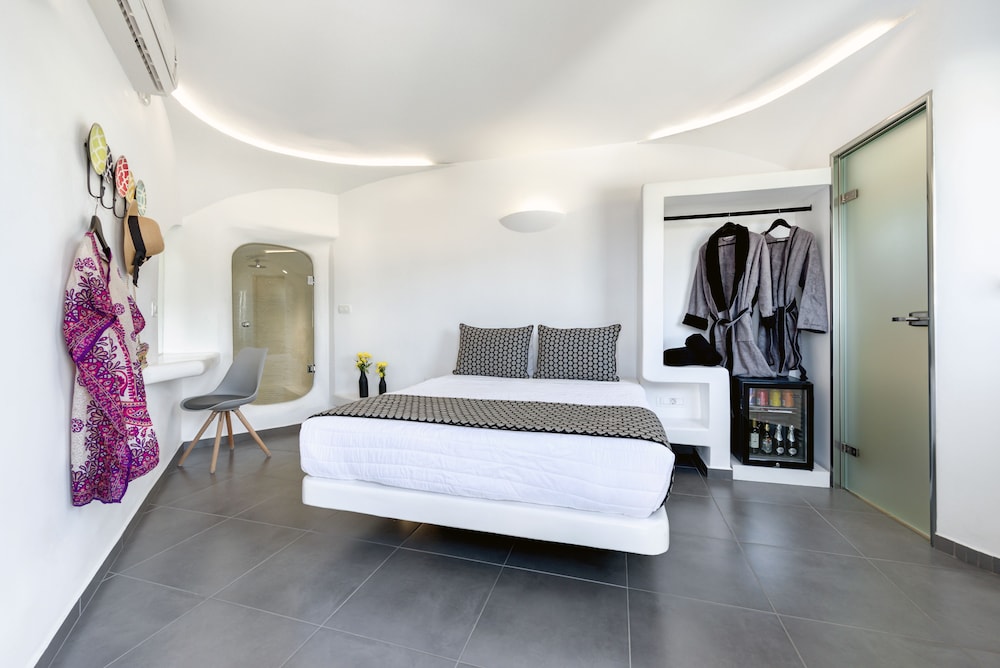 Evgenia Villas Amp Suites 11/63