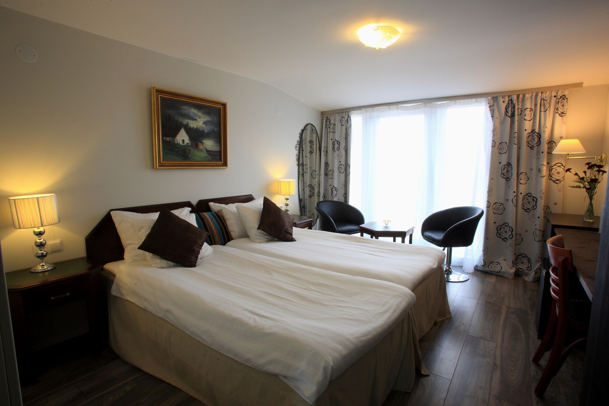 غرفة قياسية بسريرين منفصلين بشرفة، Vejby Strand Hotel 2/10