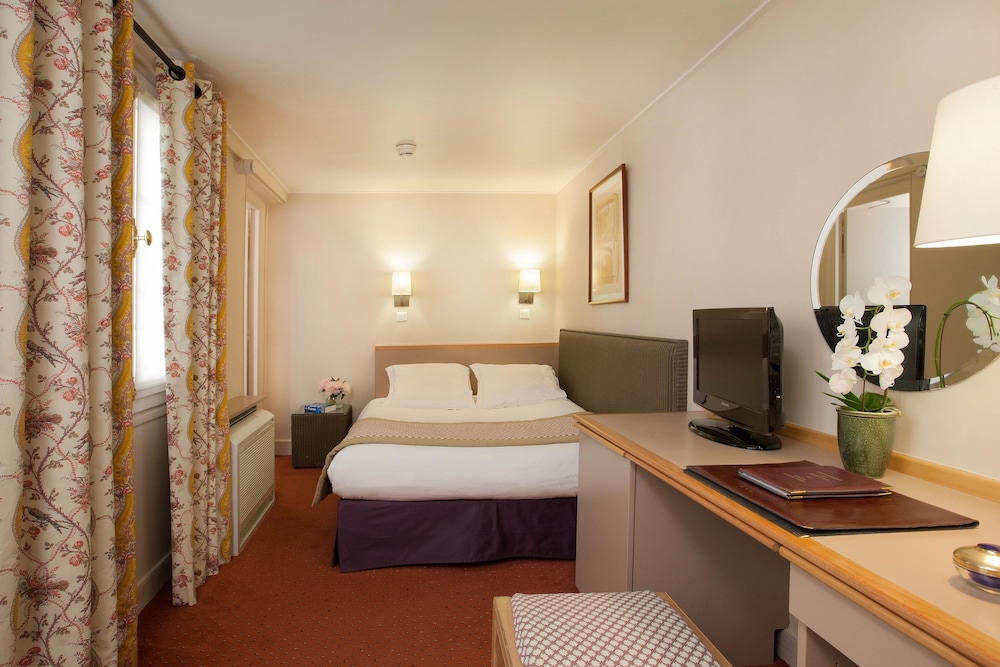 HOTEL DE LUTECE 24/40