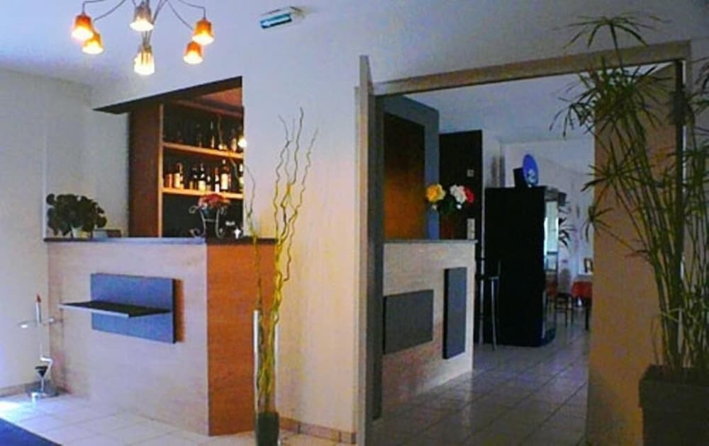 Hotel de La Louee 5/49