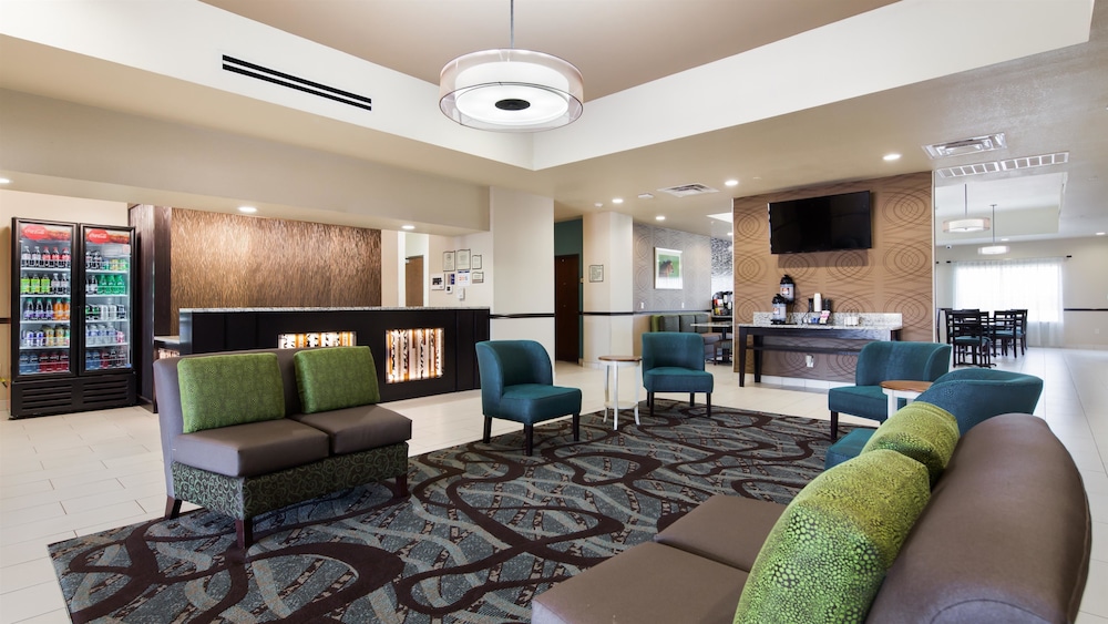 Best Western Plus Executive Residency Elk City 6/34