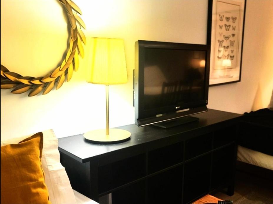 Stylish Downtown Toronto Residential Hotel 41/50