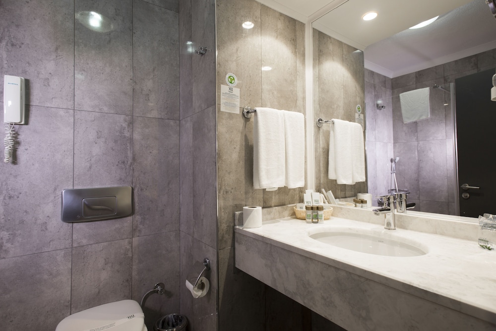 Washington Resort and Spa (x Aska) 50/50