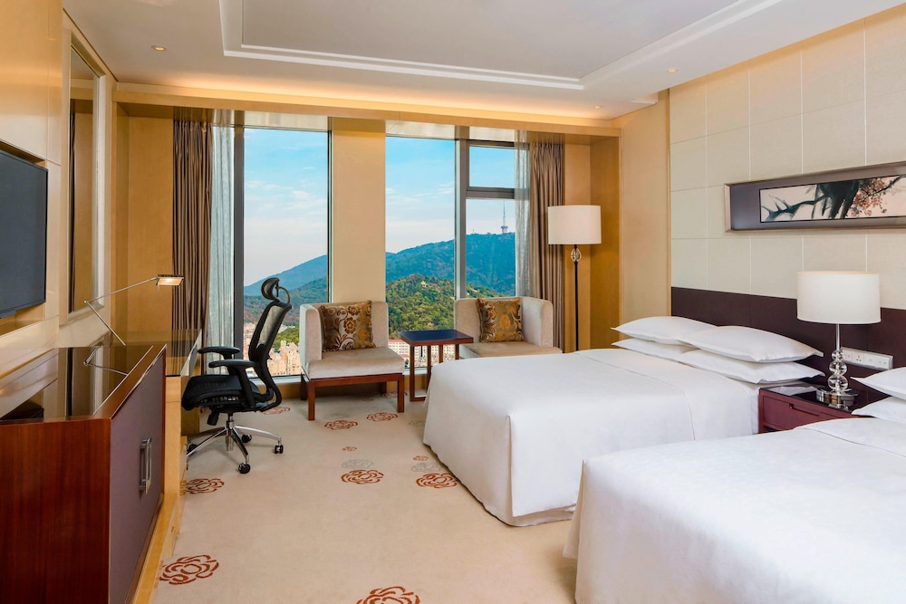 Sheraton Wuxi Binhu 12/50