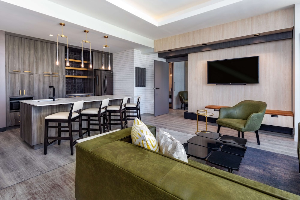Hyatt Centric Charlotte/Southpark 45/50