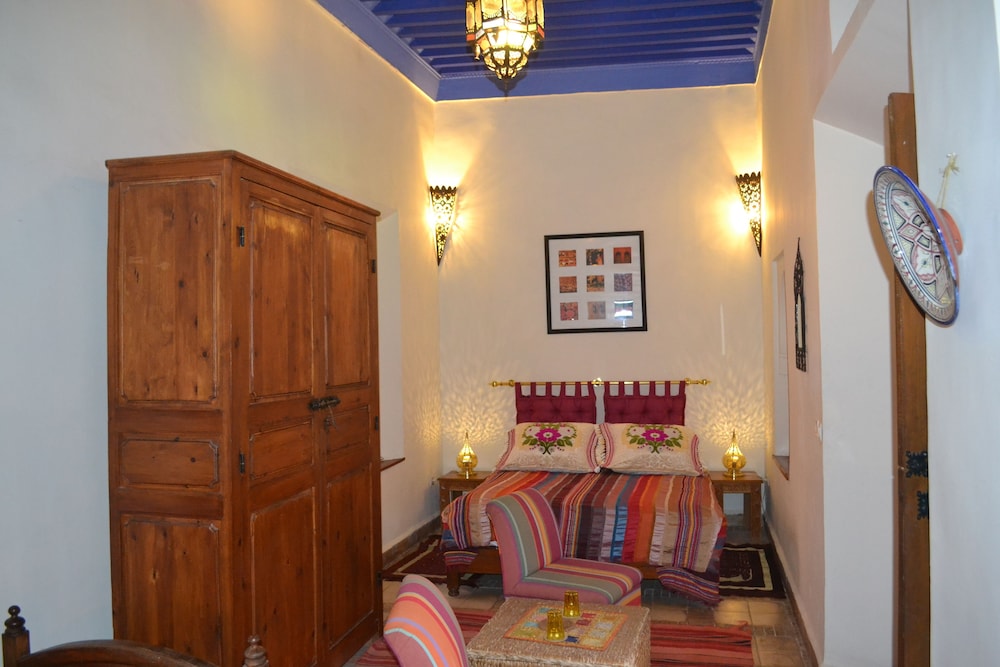 Riad Bayti 45/56