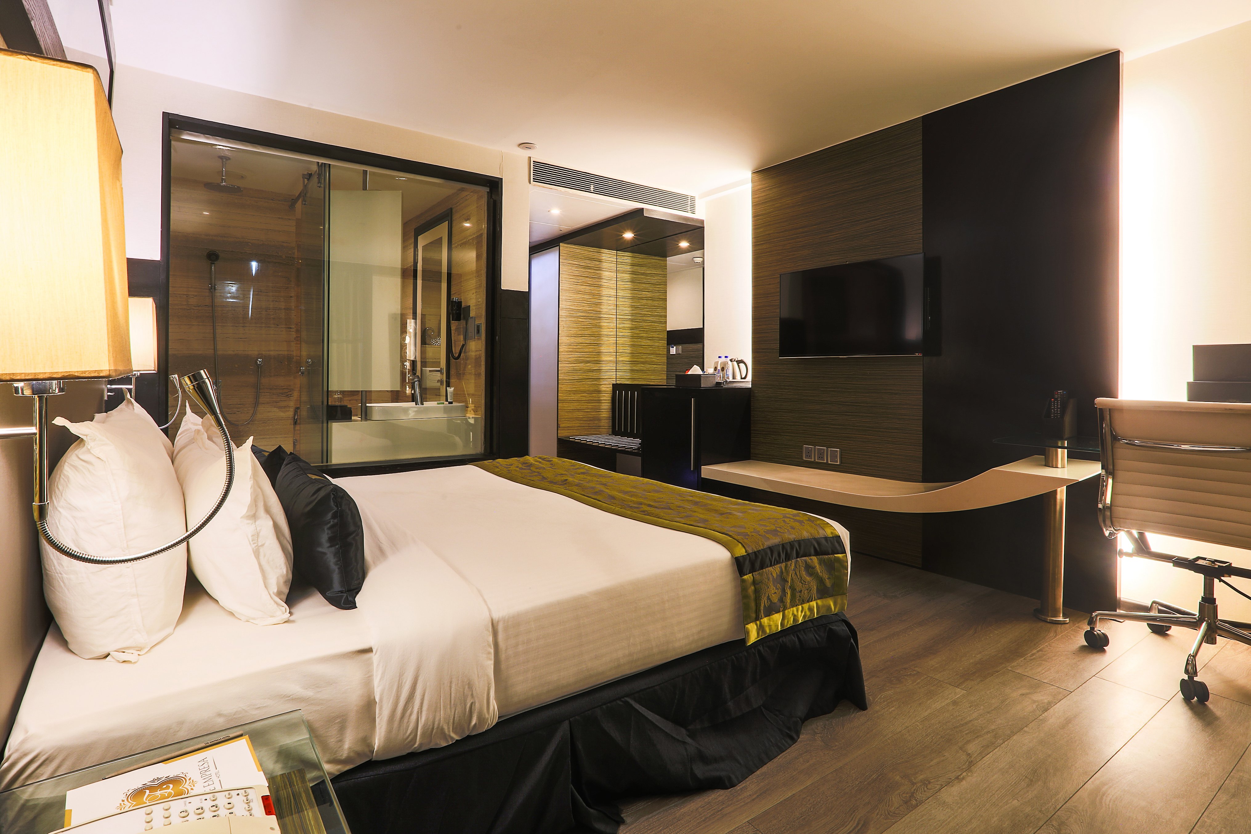 The Empresa Hotel 26/76