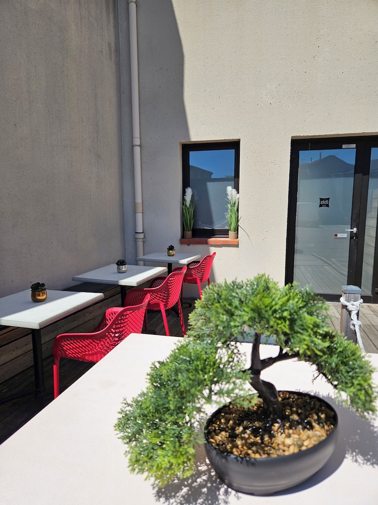 Ibis Agen Centre 56/59