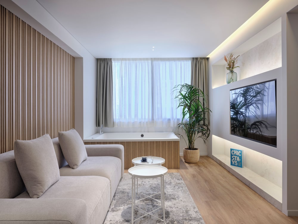 NUR Aparthotel Athens 18/35