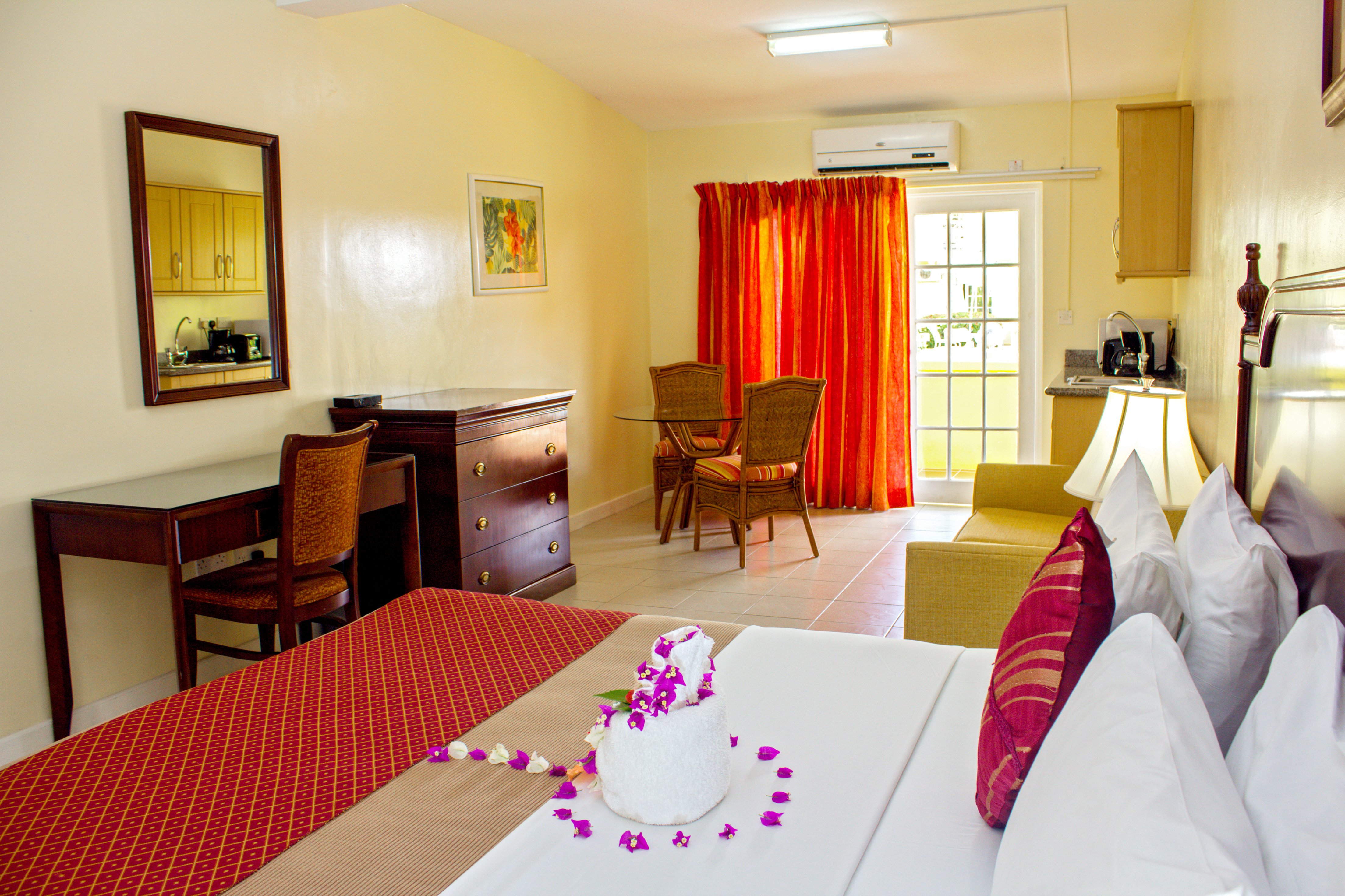Bay Gardens Hotel 14/29