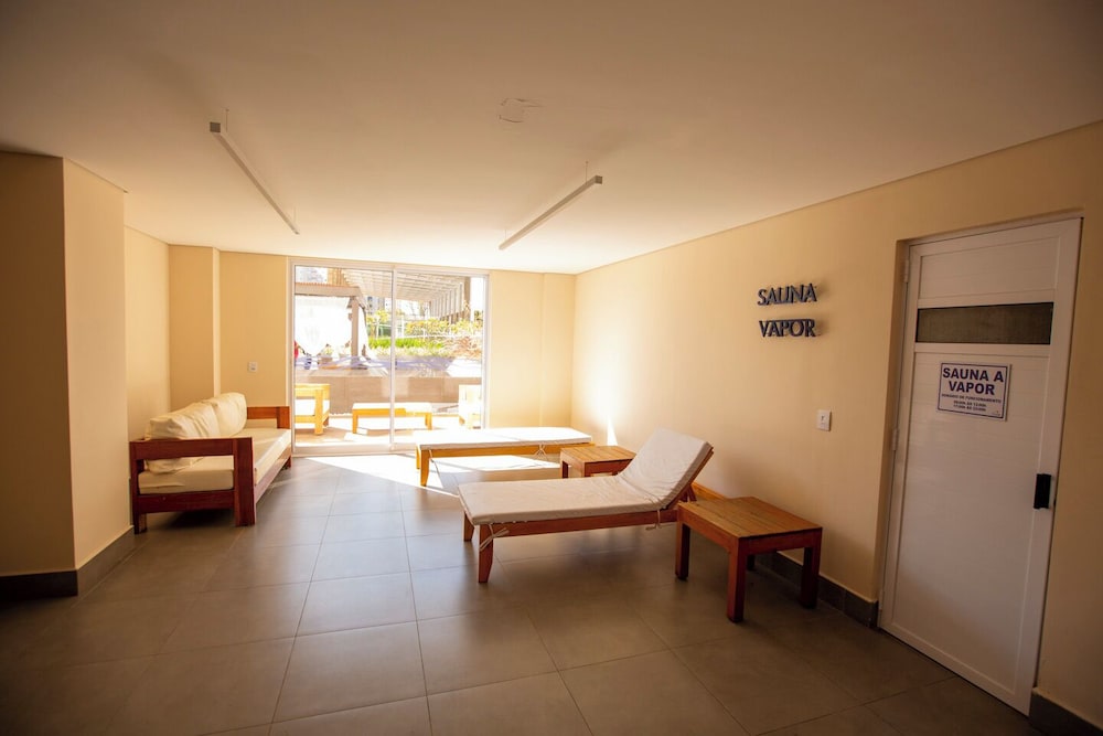 Evian Thermas Residence Caldas Novas 6/22