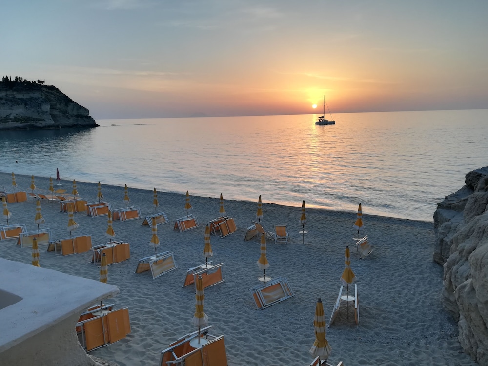 Le Roccette Mare Beach Hotel & Restaurant 22/35