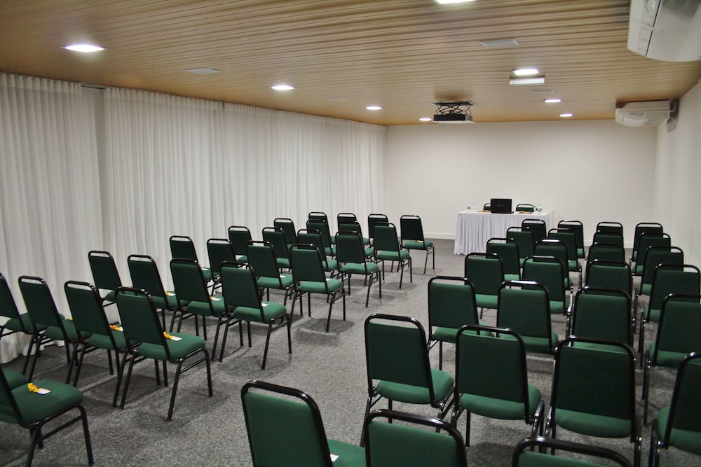 Alameda Vitoria Hotel 28/34