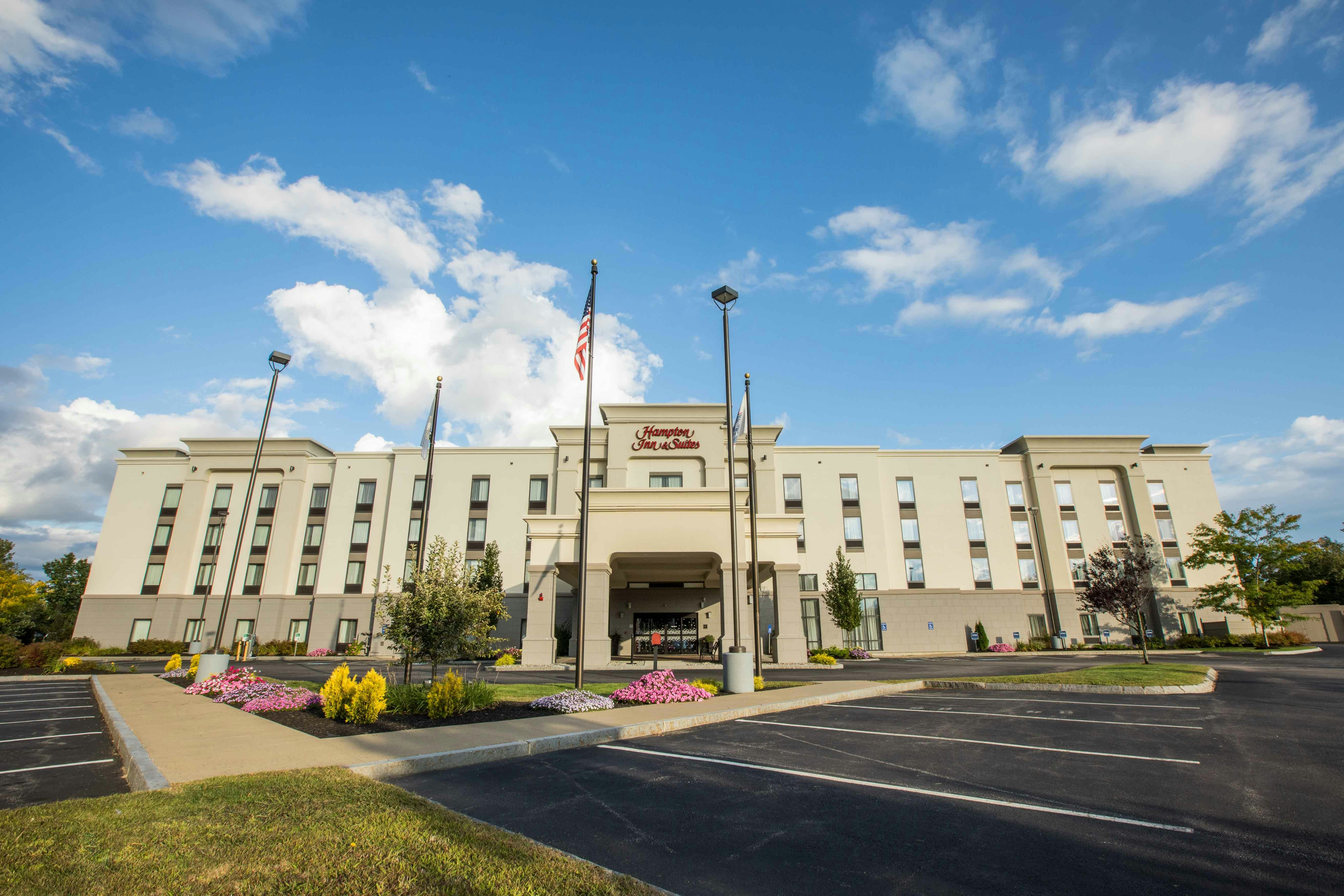 Hampton Inn & Suites Tilton 61/66