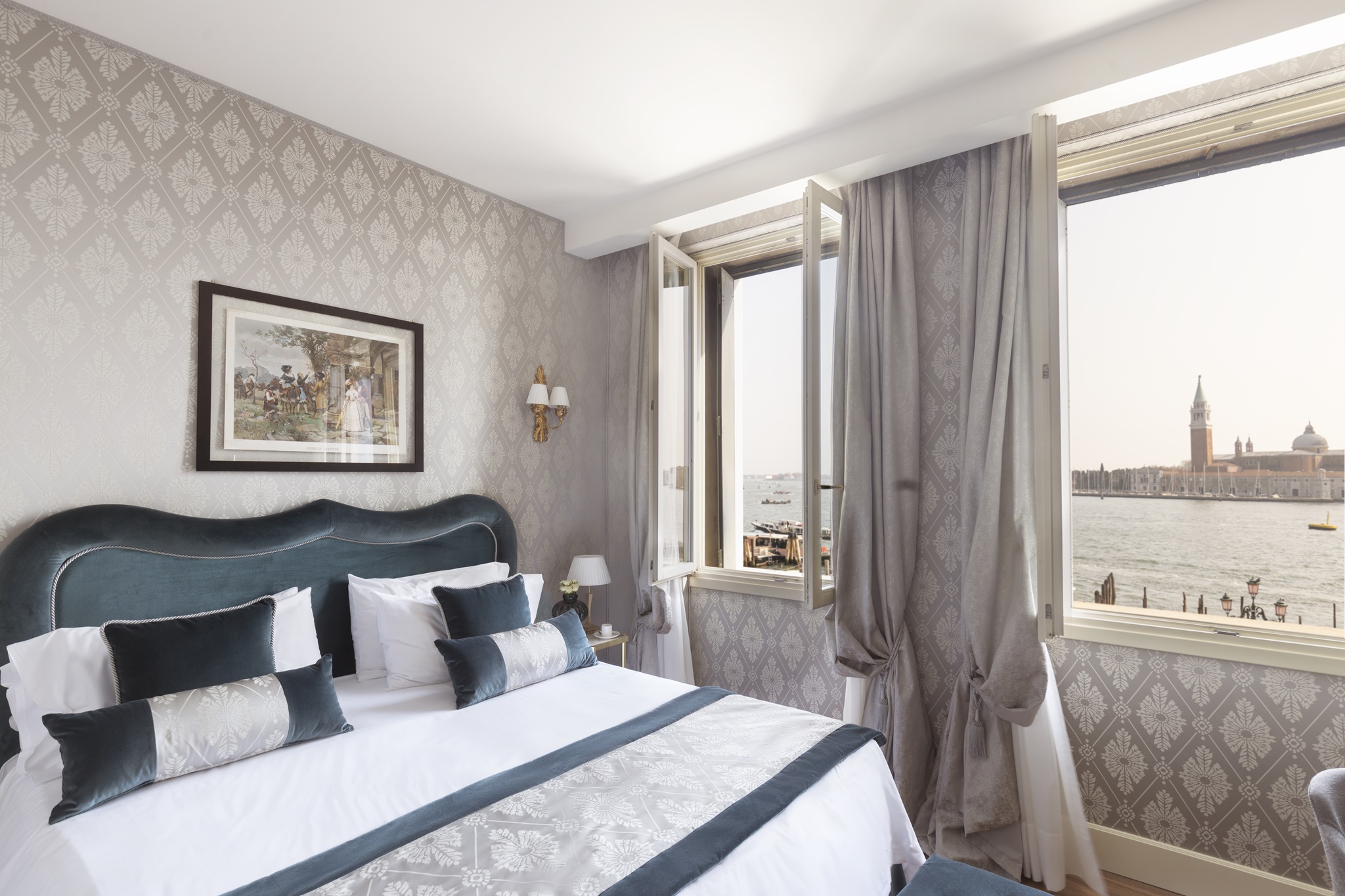 Deluxe, Double Bed, Lagoon View