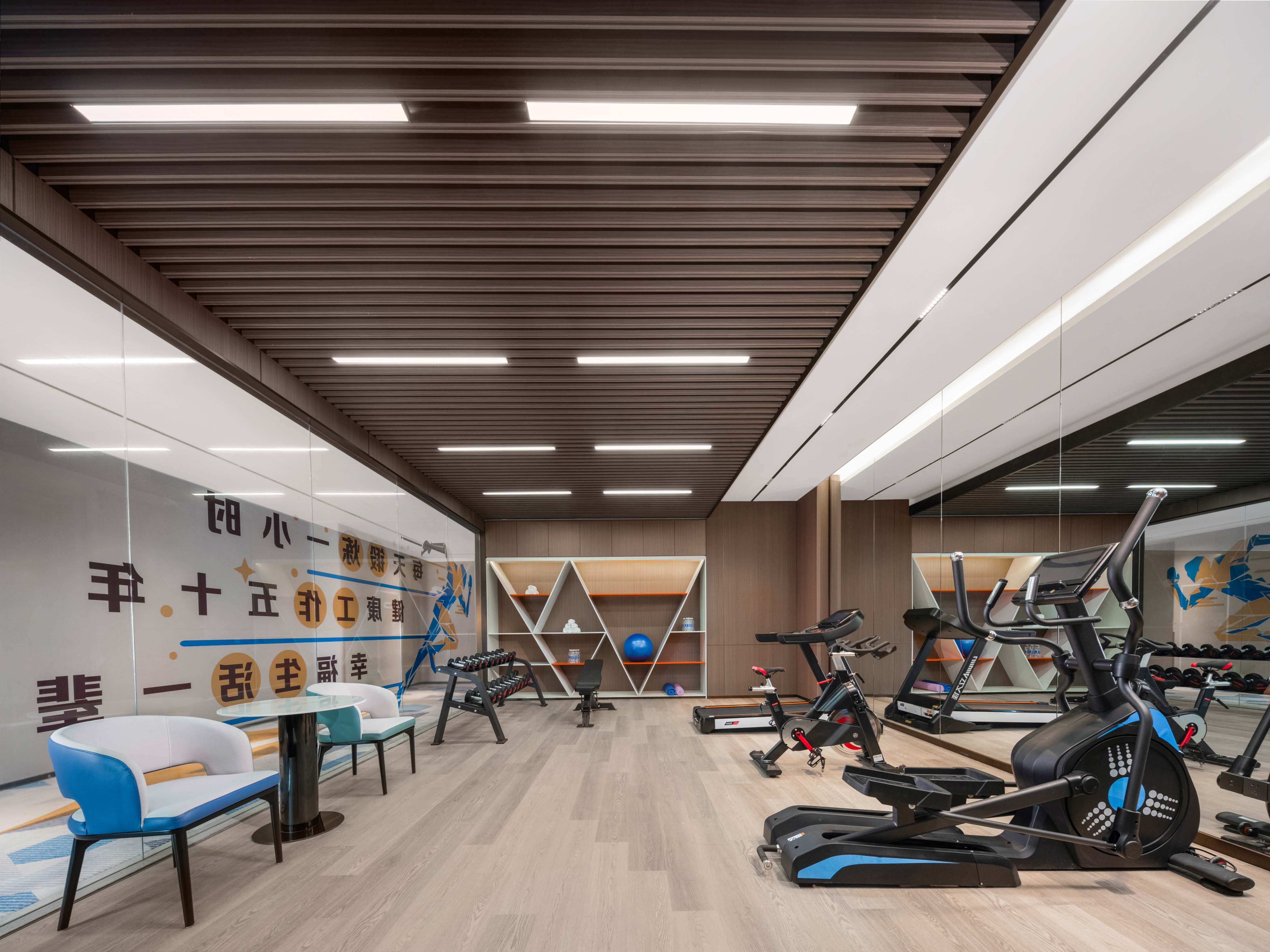 Holiday Inn Express Hai'An Railway Station 25/39