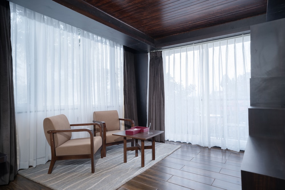 The West Gate Posada By Summit Darjeeling 30/50