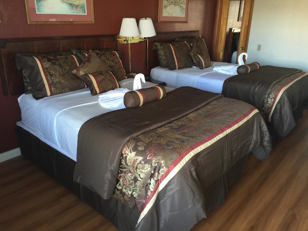 Americas Best Value Inn & Suites Macon at Sunset Dr 11/22