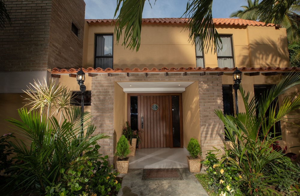 Casa Verano Beach Hotel - Adults Only 2/50