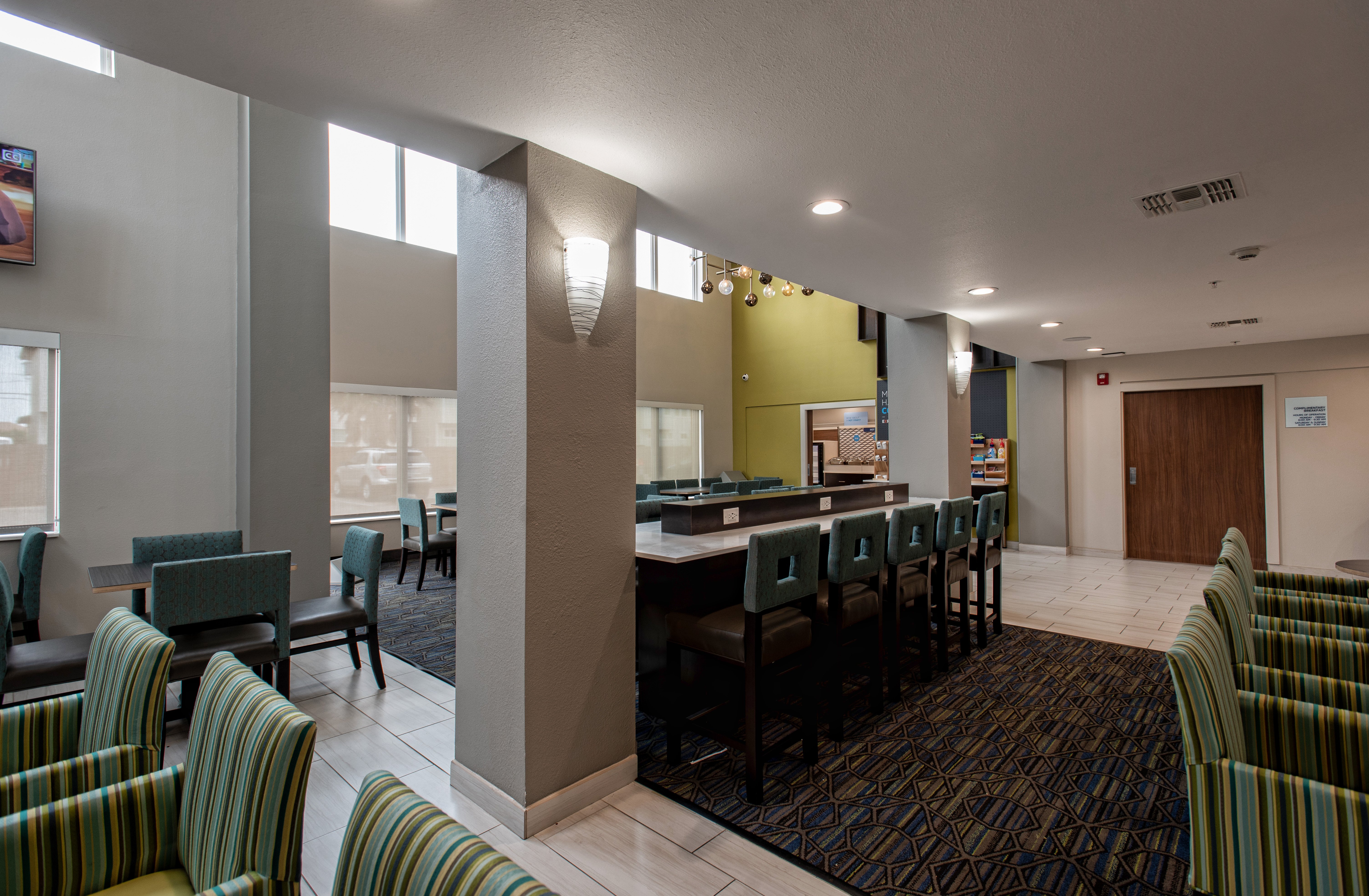 Holiday Inn Express Hotel Suites Port Aransas Beach Area 30/41