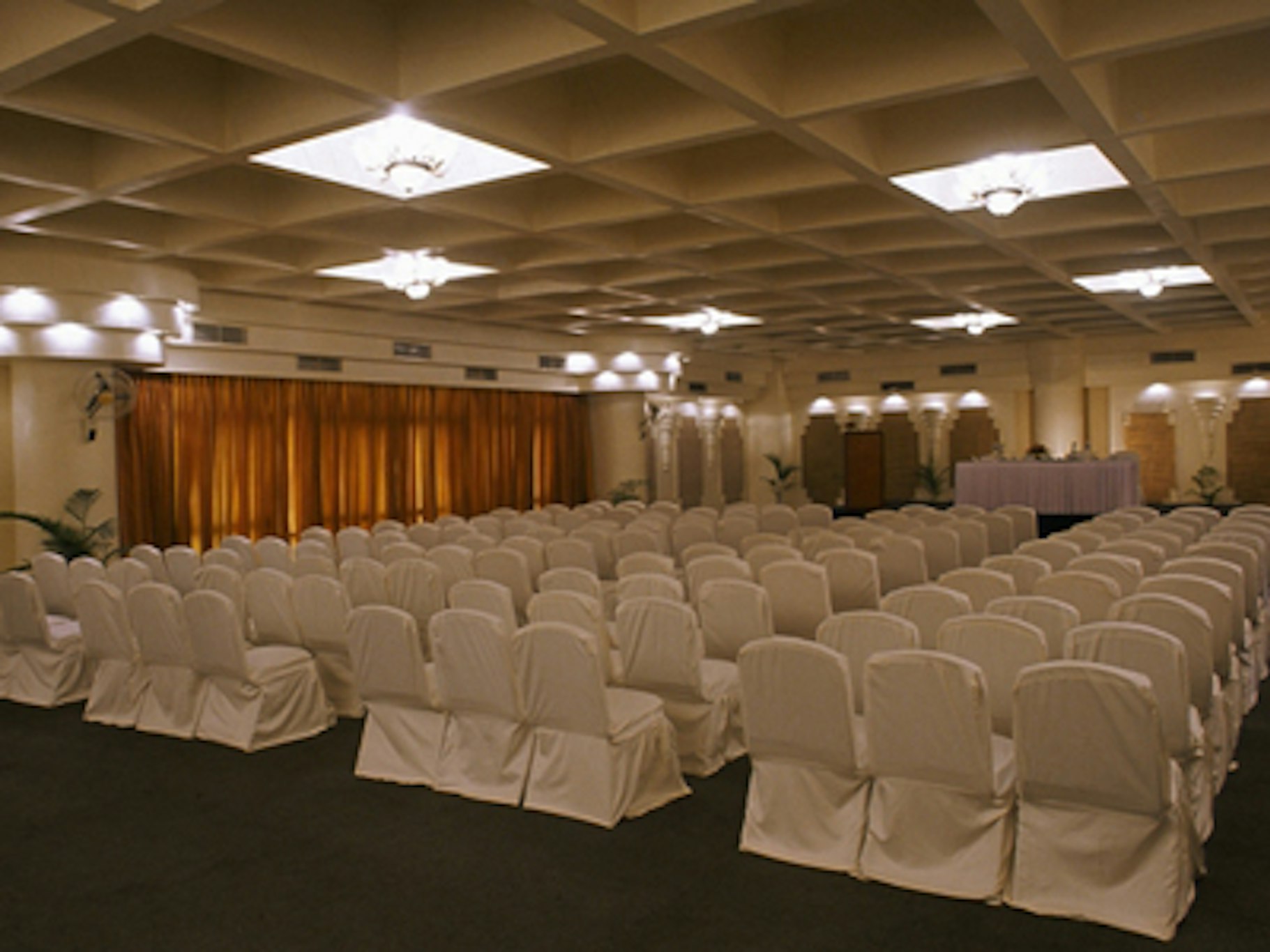 The Pride Hotel Nagpur 30/33