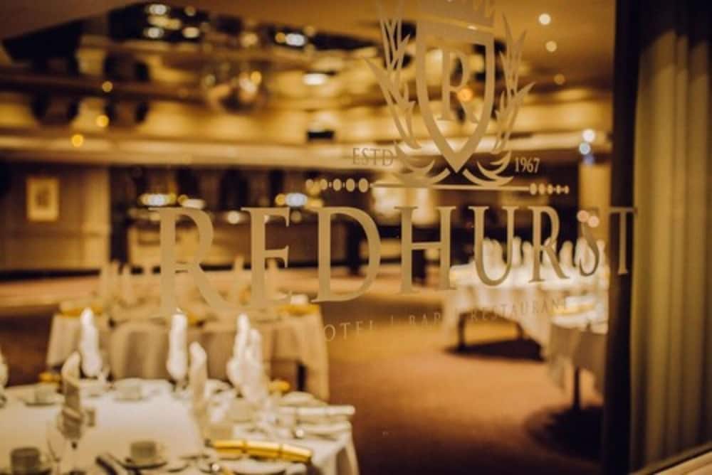 Redhurst Hotel 52/62