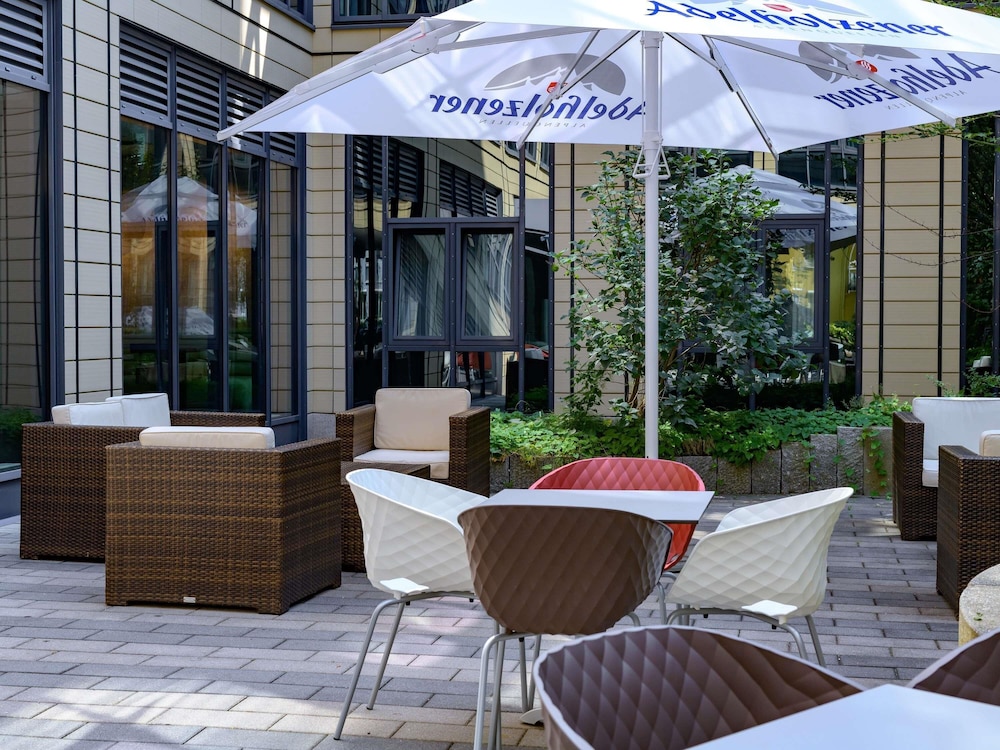 Ibis Muenchen Parkstadt Schwabing 52/70