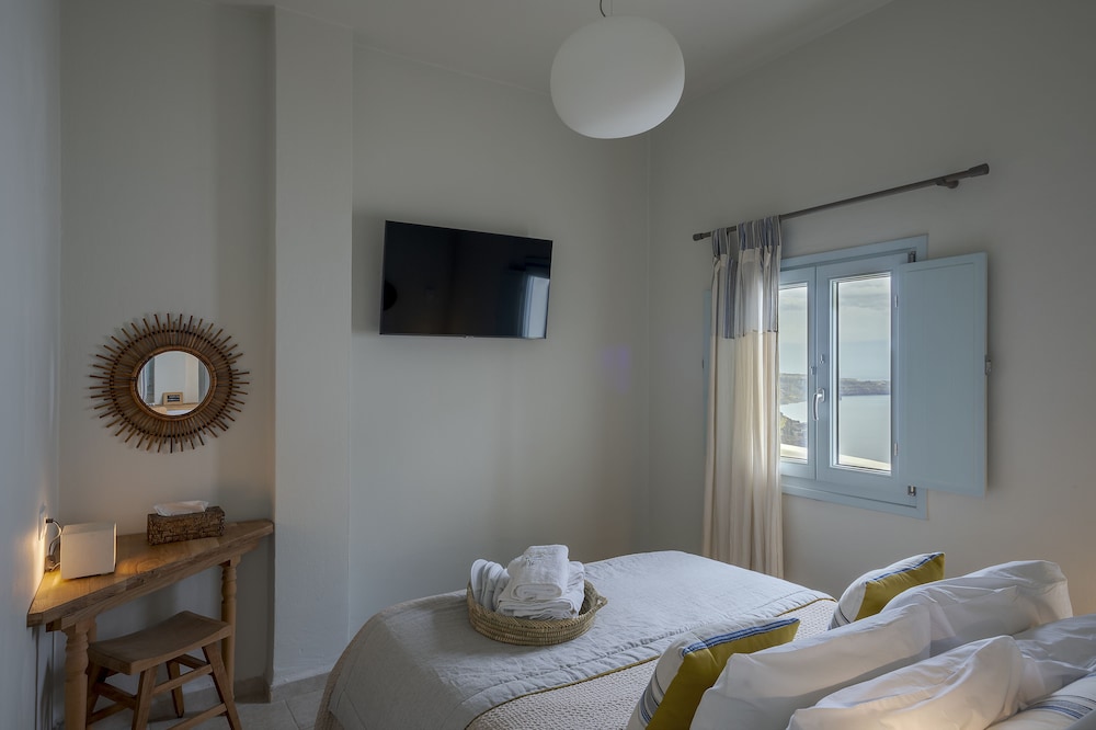 Blue Dolphins Apartments & Suites 14/49