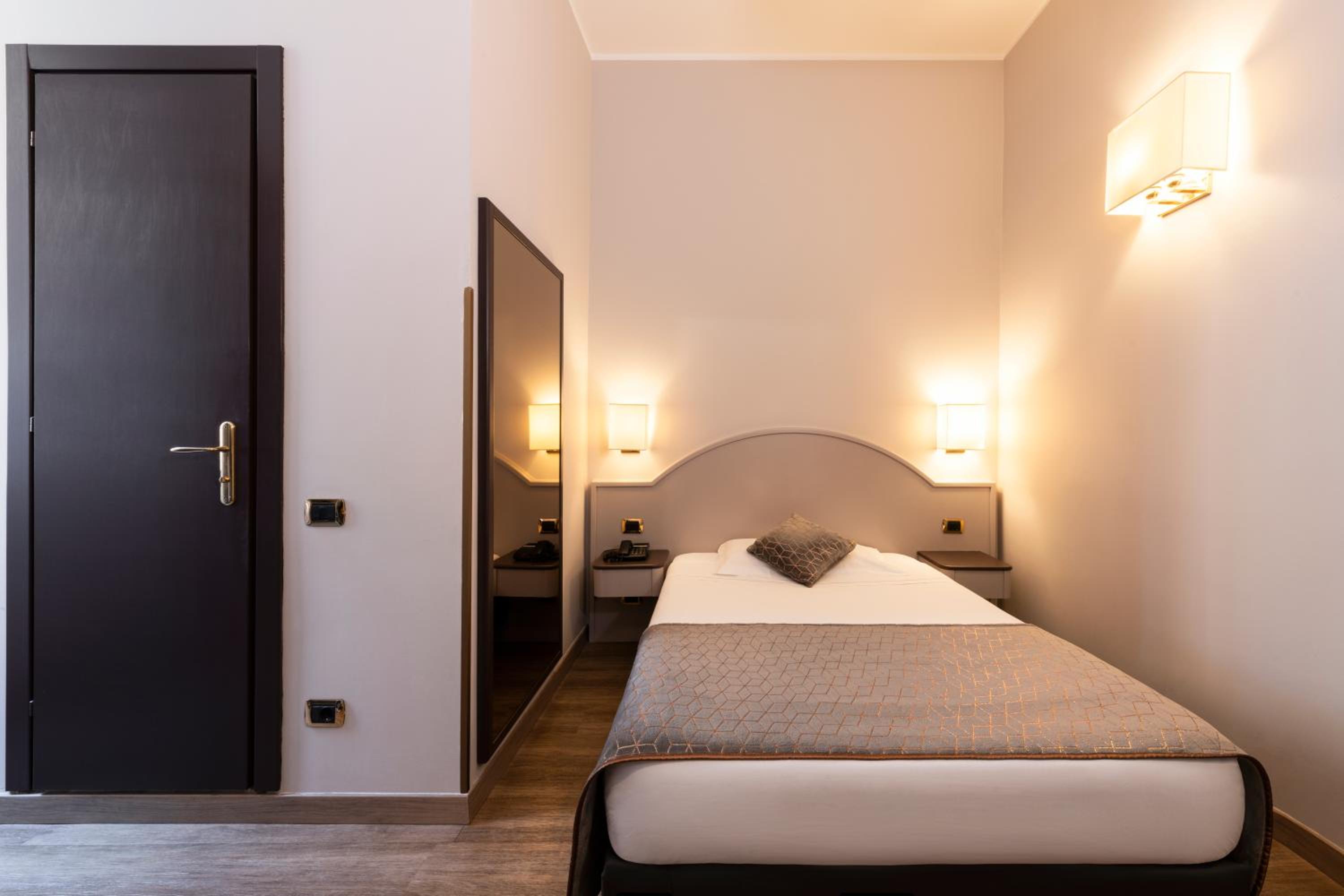 غرفة مفردة، Mokinba Hotel Baviera 2/11