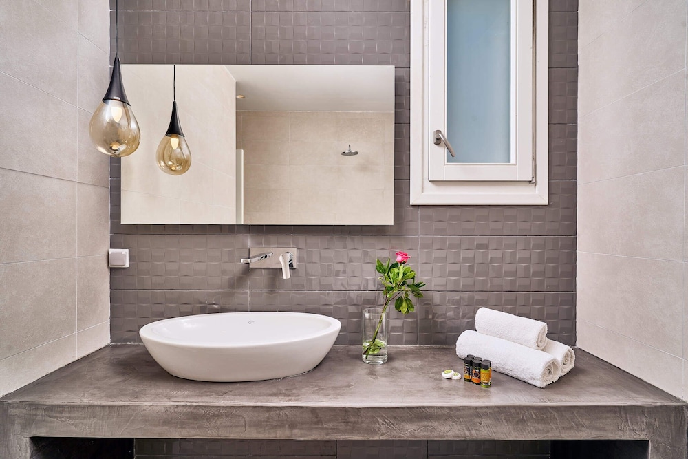 Arte & Mare Elia Mykonos Luxury Suites & Spa 46/50