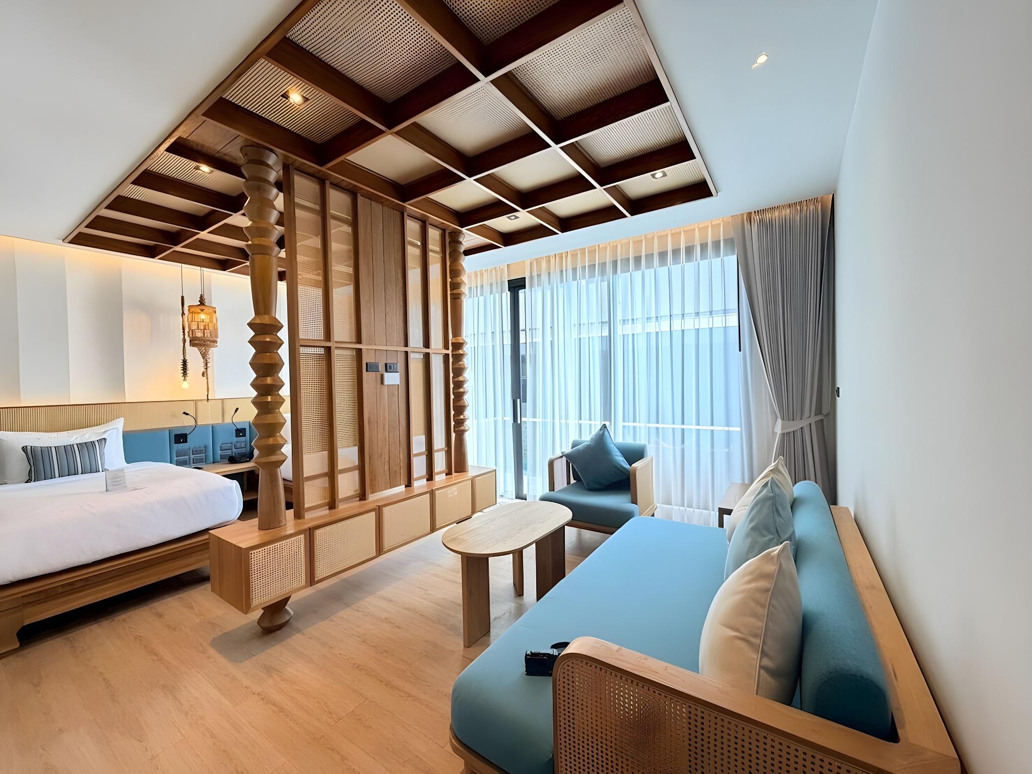 Superior, Single Bed, Pool Access