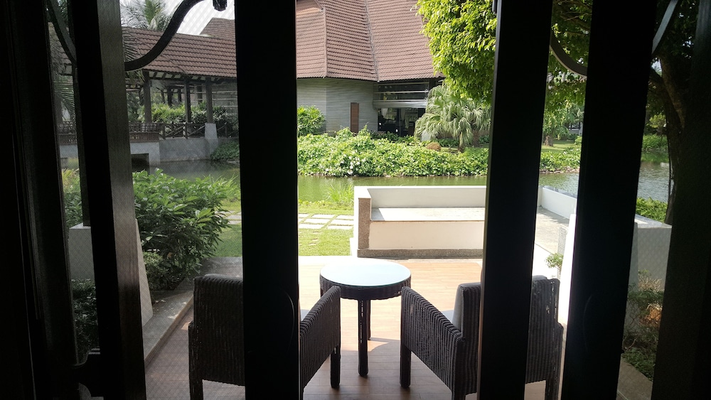The Lalit Resort And Spa Bekal 8/68