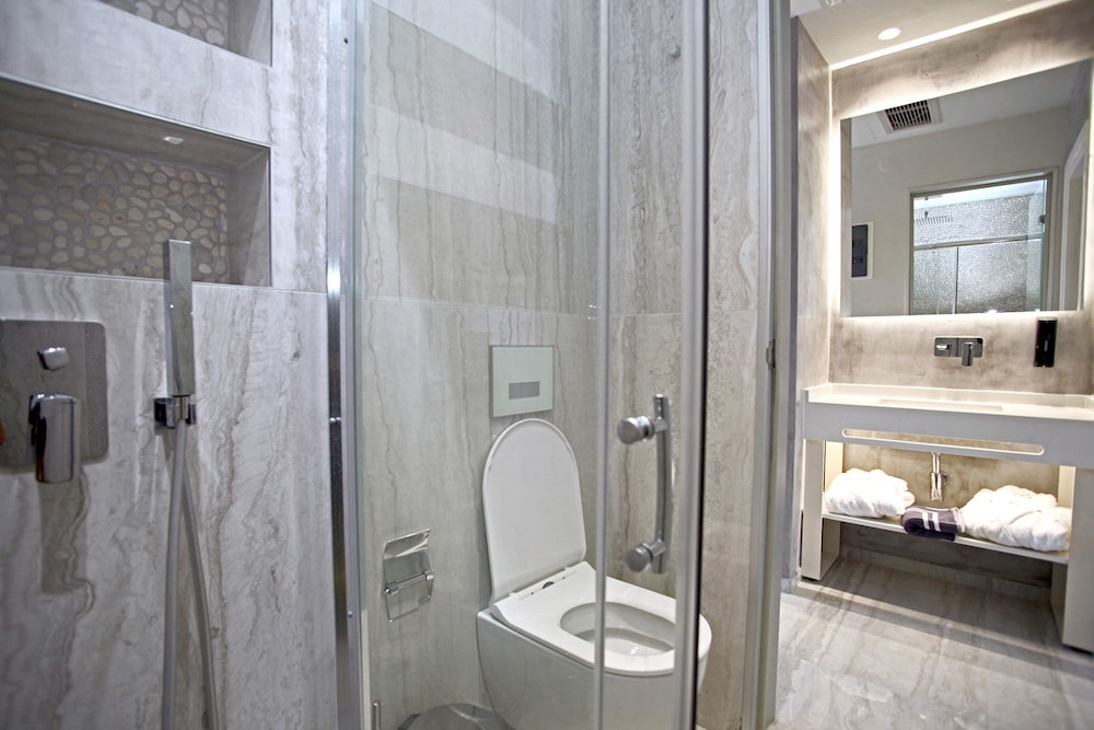 Minthi Boutique Apartments 45/50