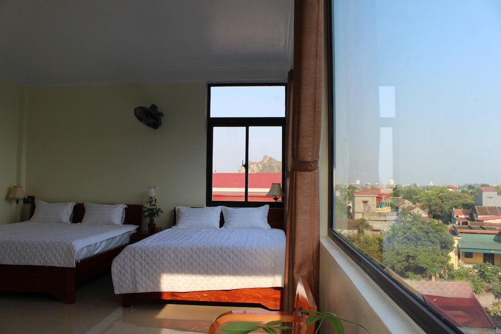 Sierra Homestay 20/65