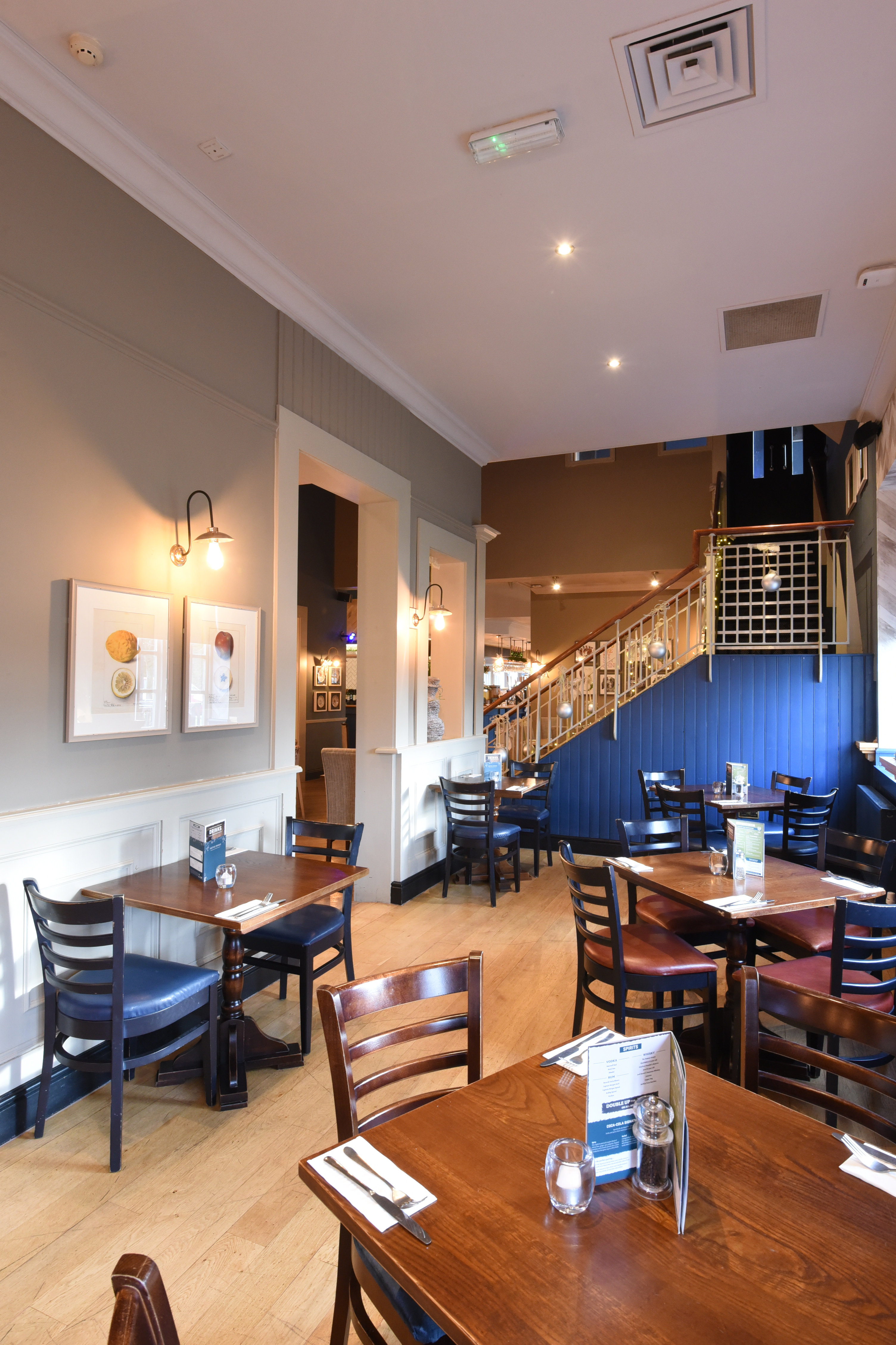 The Waterside Hotel 41/48