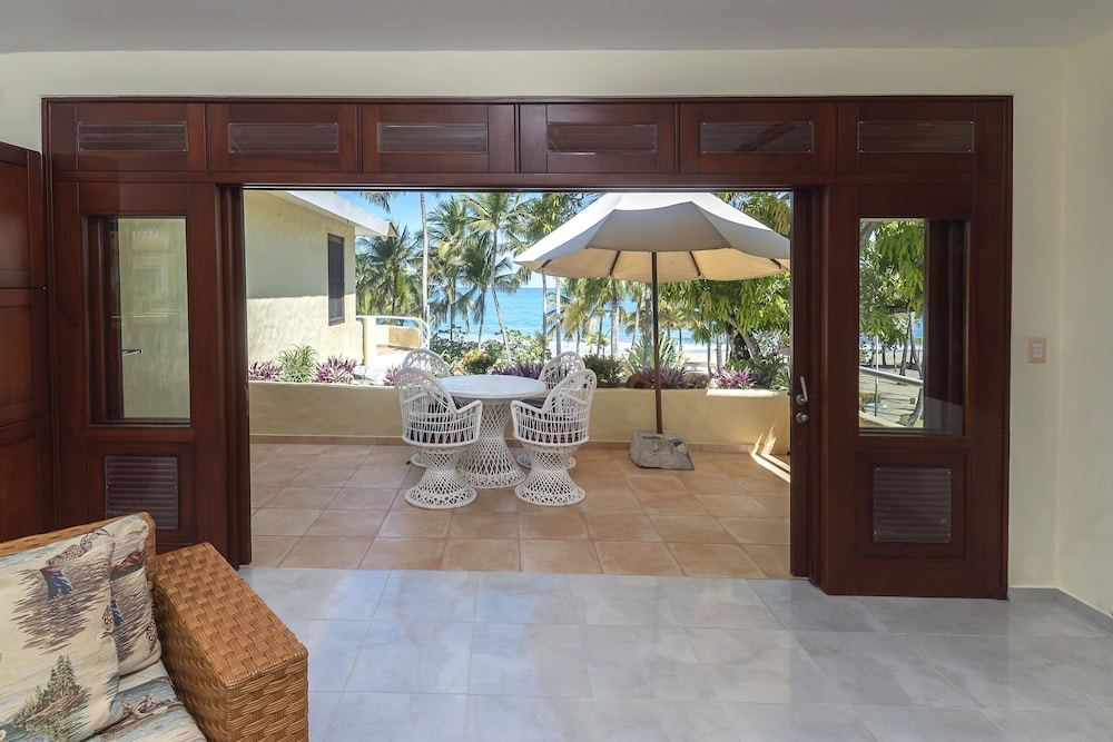 Cabarete Palm Beach Condos 6/50