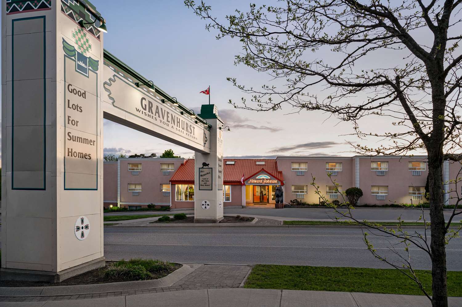 Howard Johnson By Wyndham Gravenhurst 50/57