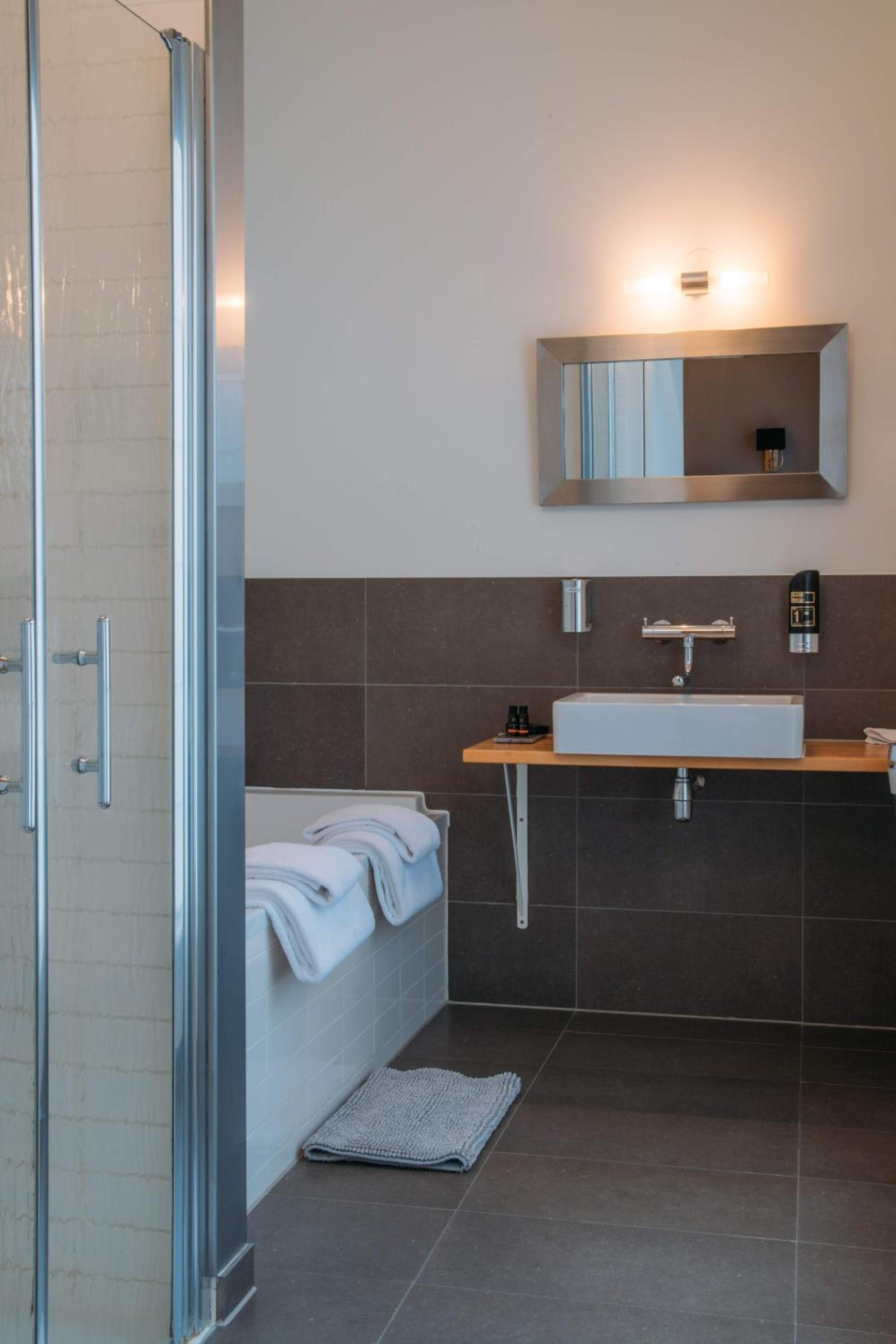 Hotel ML 50/50