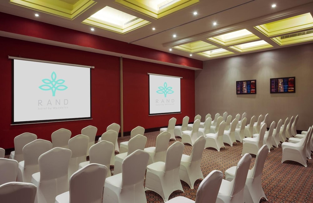 رند بواسطة واندلس(Rand Hotel by Wandalus) 67/75
