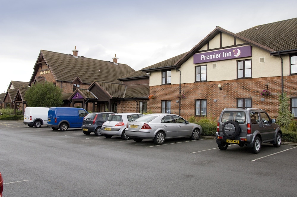 Premier Inn Grimsby 21/27