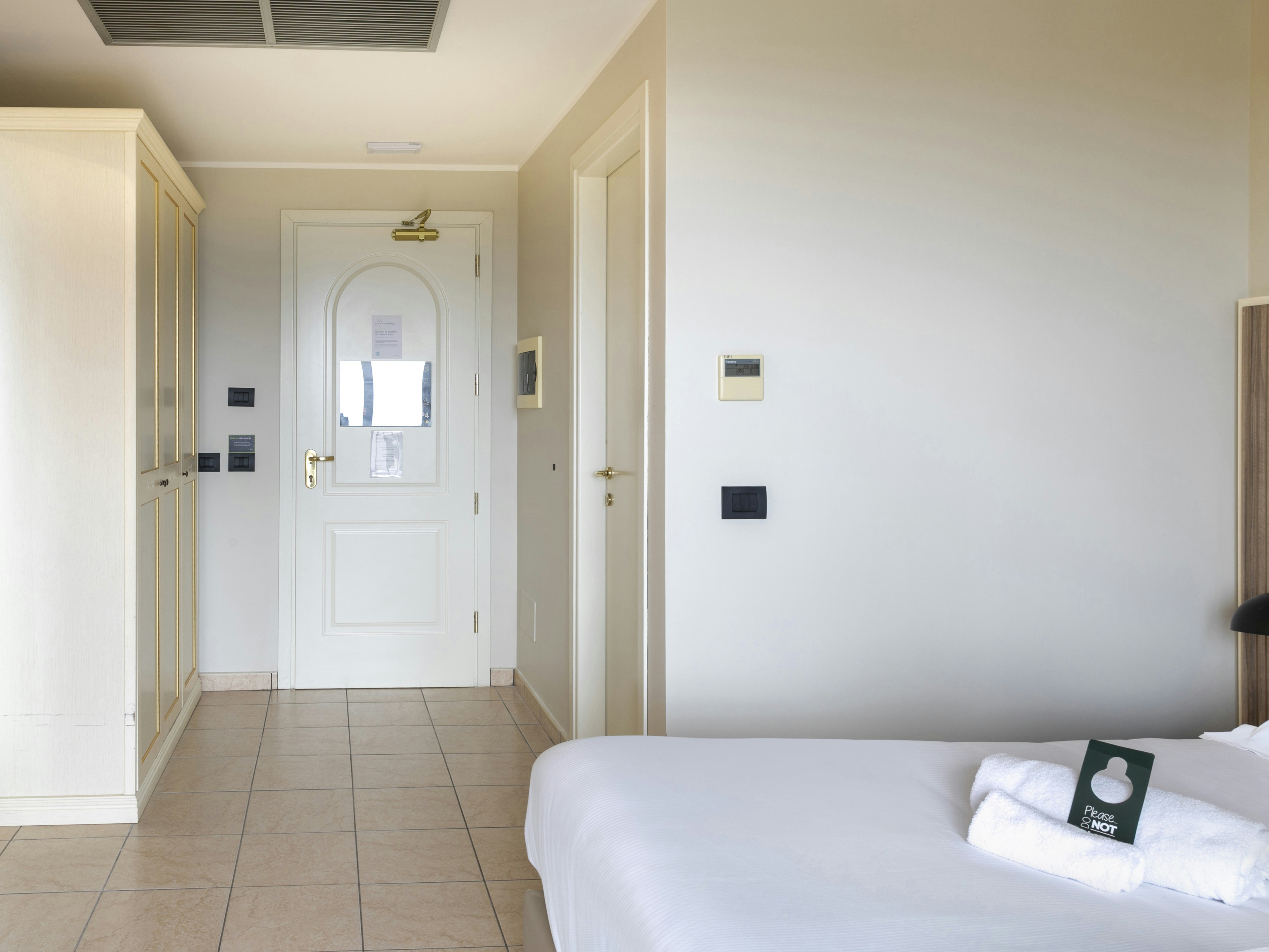 B&B HOTEL Pomezia Cortese 29/37