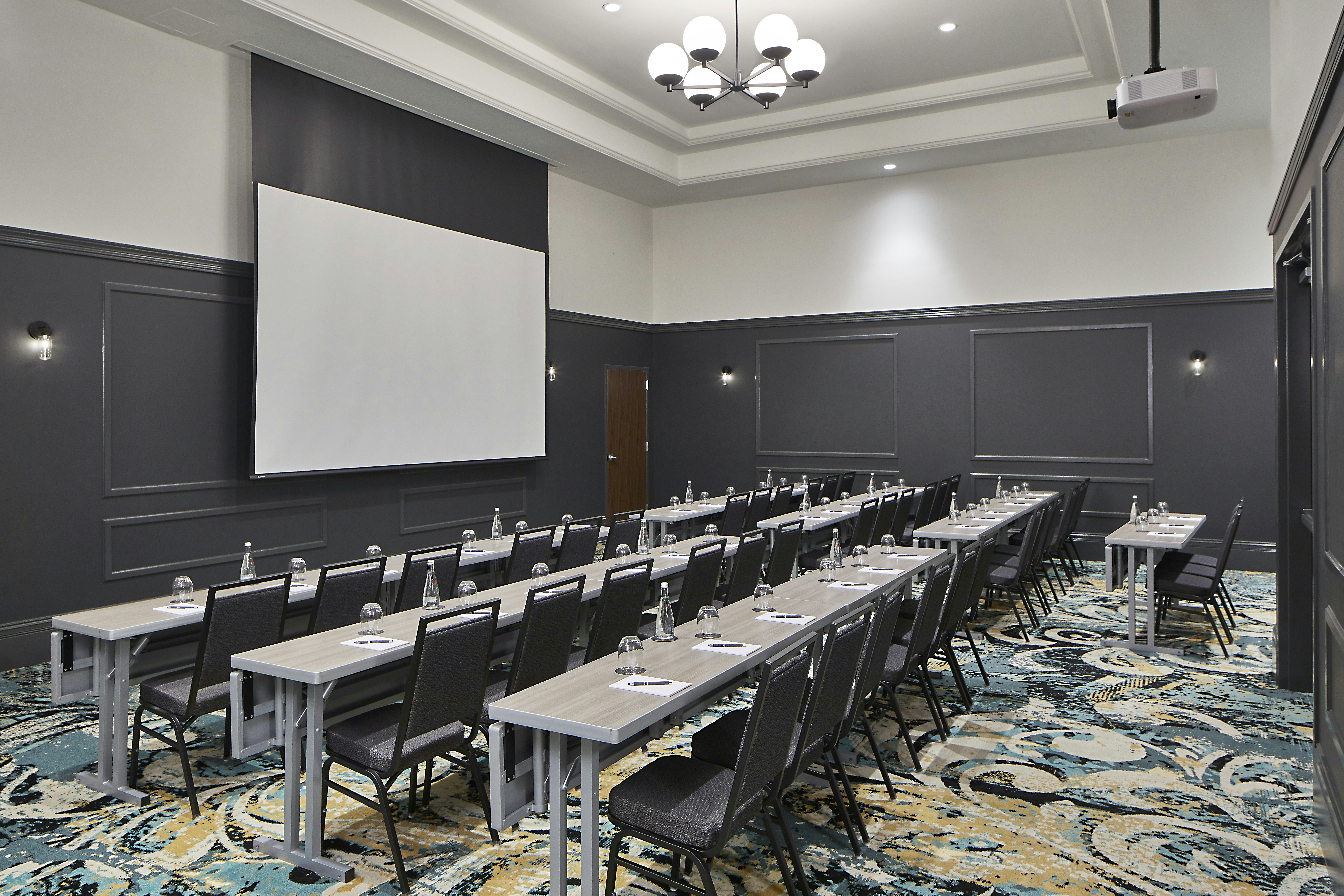 The Hamilton Alpharetta, Curio Collection by Hilton 34/50