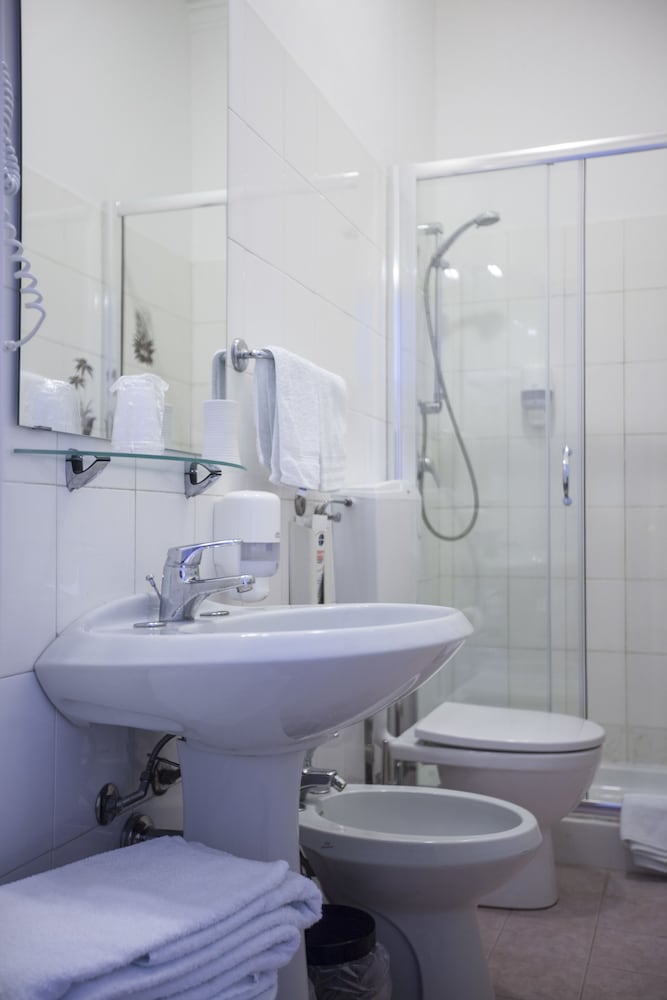 Albergo Amalfi Milano 65/67