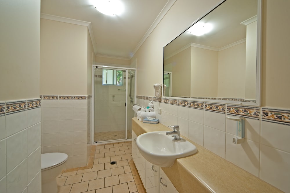 Shingley Beach Resort 16/72
